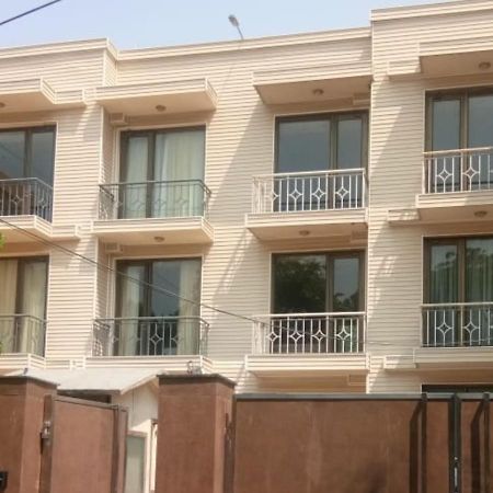 Uds Villa Scandinavian B&B - Next To Vfs Νέο Δελχί Εξωτερικό φωτογραφία