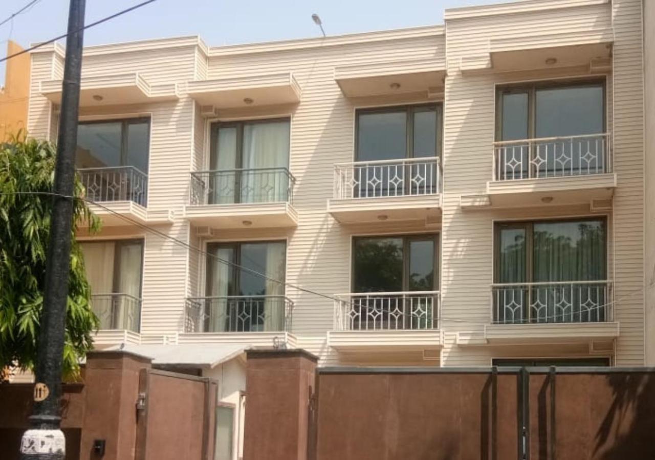 Uds Villa Scandinavian B&B - Next To Vfs Νέο Δελχί Εξωτερικό φωτογραφία